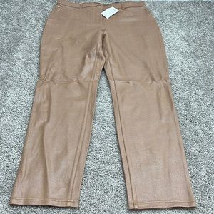 NWT Chico’s 1.5 Short Slimming Peyton Brown Faux Leather Stretch Slim Leg Pant